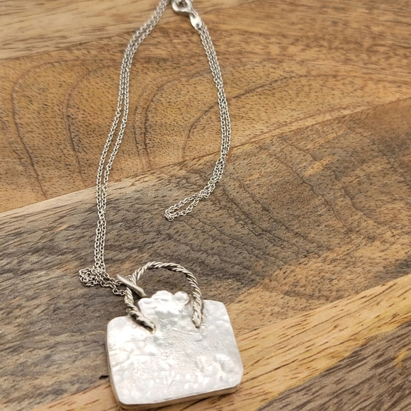 BROKEN INTO BEAUTIFUL CHINA CERAMIC PLATE HANDMADE IN STERLING SILVER PENDANT - Picture 5 of 6